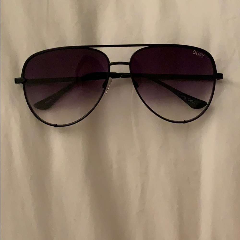 Quay black/grey sunglasses